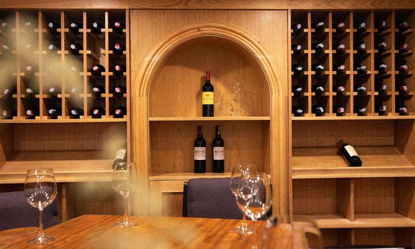 Wine and Cigars Cellar