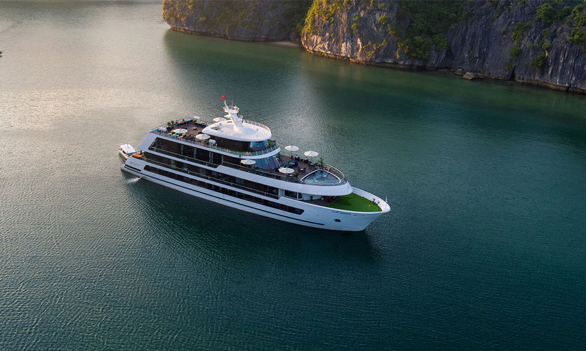 Stellar of the Seas Halong Bay