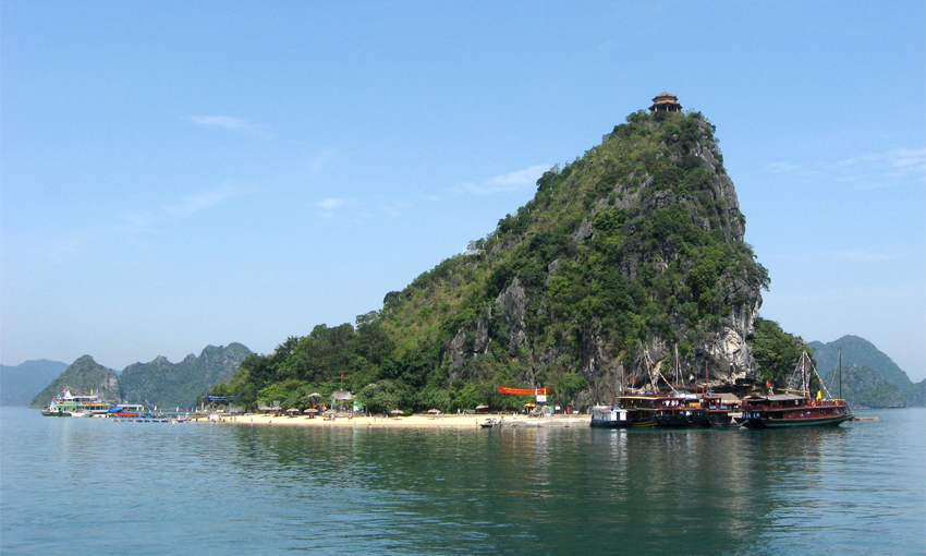 Titop Island