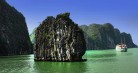 Bai Tu Long Bay