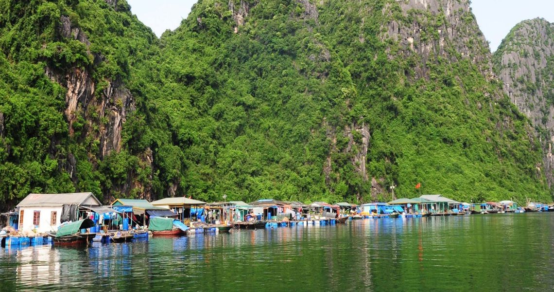 Cua Van Fishing Village