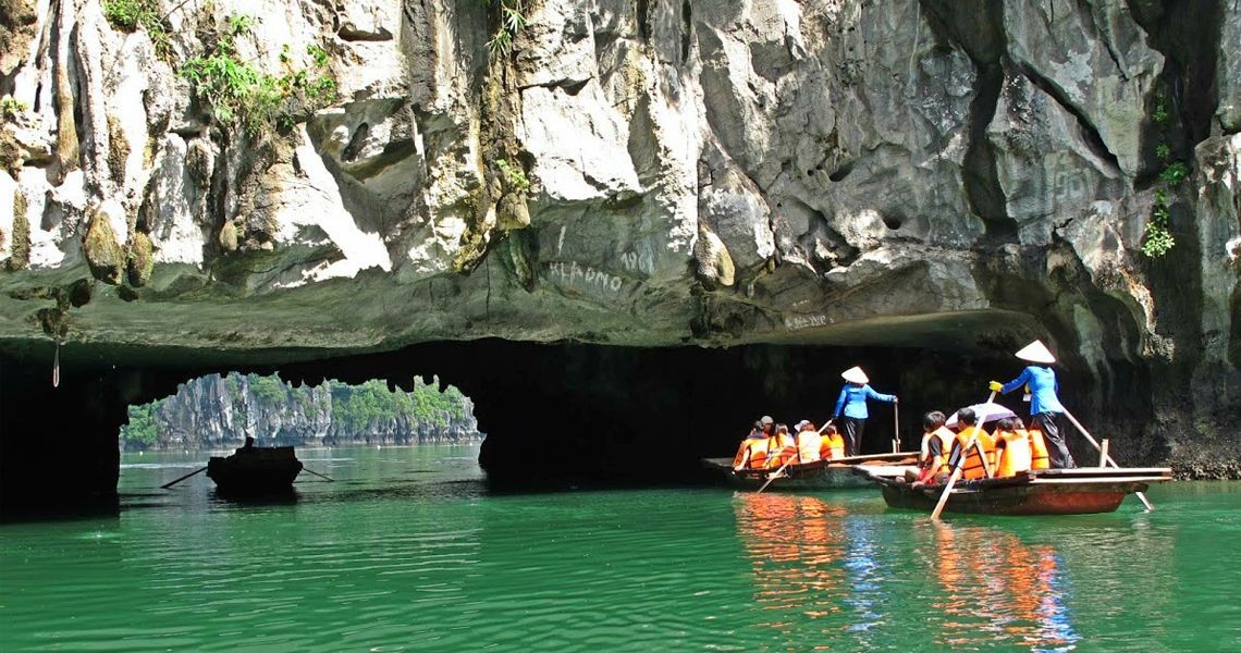Lom Bo Islet
