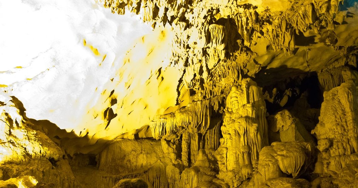 Sung Sot Cave