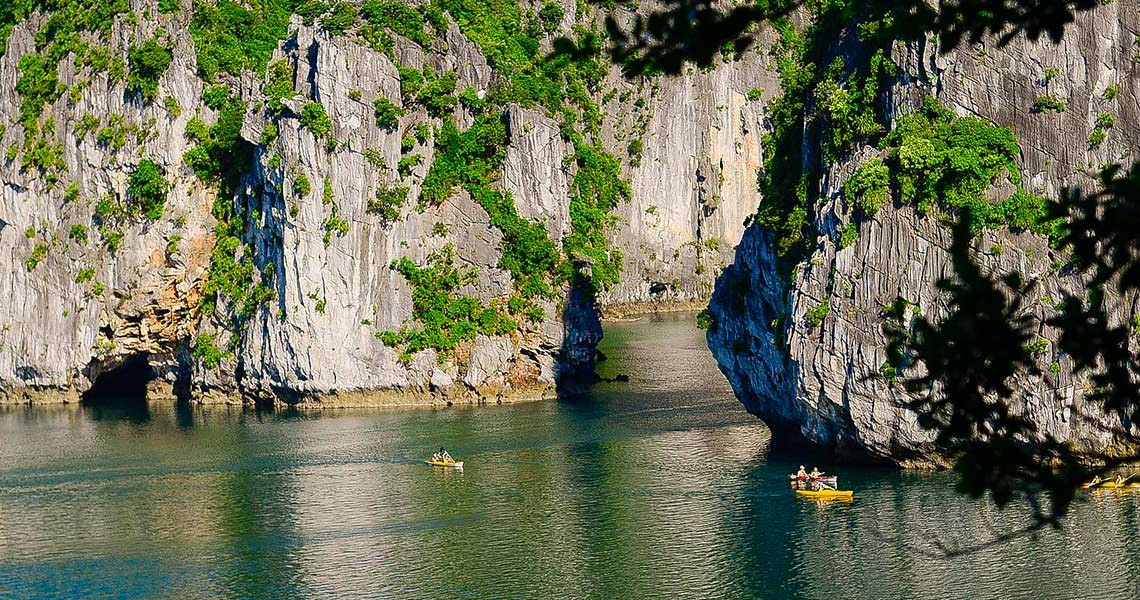 Thien Canh Son cave