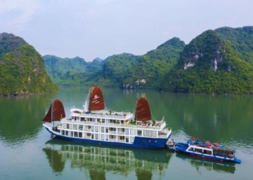 Lotus D'Orient Cruise