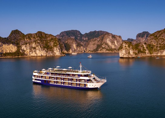 Dragon Bay Cruise