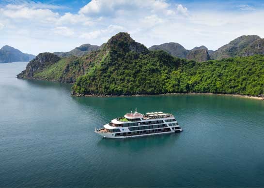 Le Theatre Cruises
