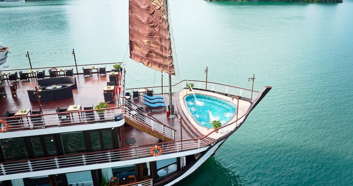 Amanda Luxury Cruise