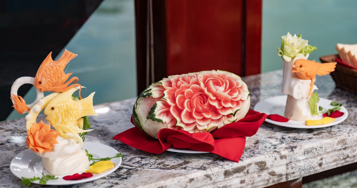 Halong Diamond Cruise