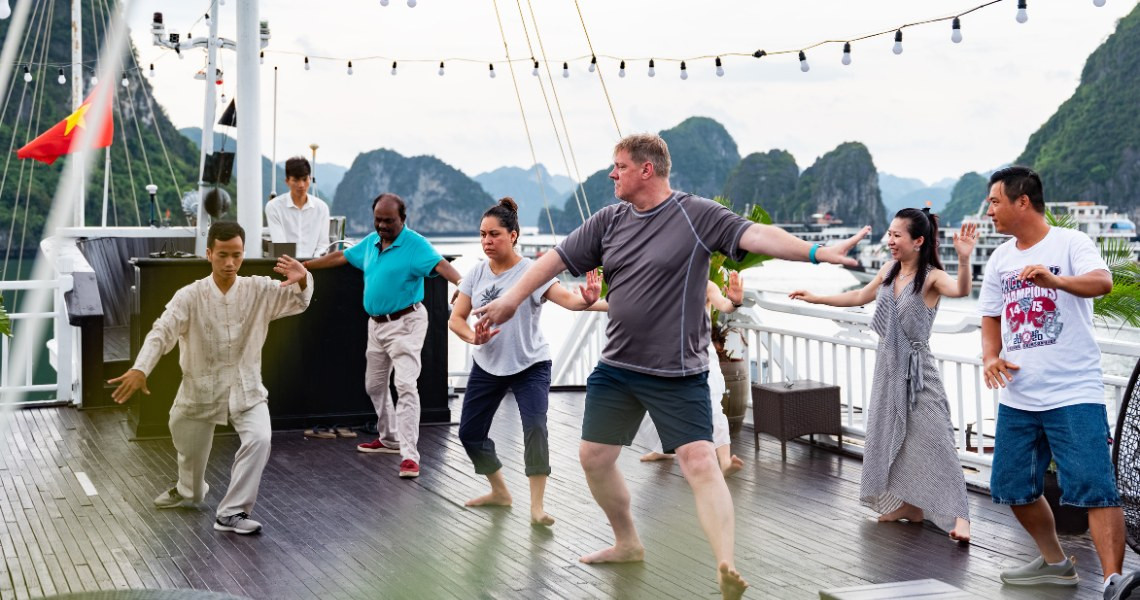 Hera Classic Boutique Cruise