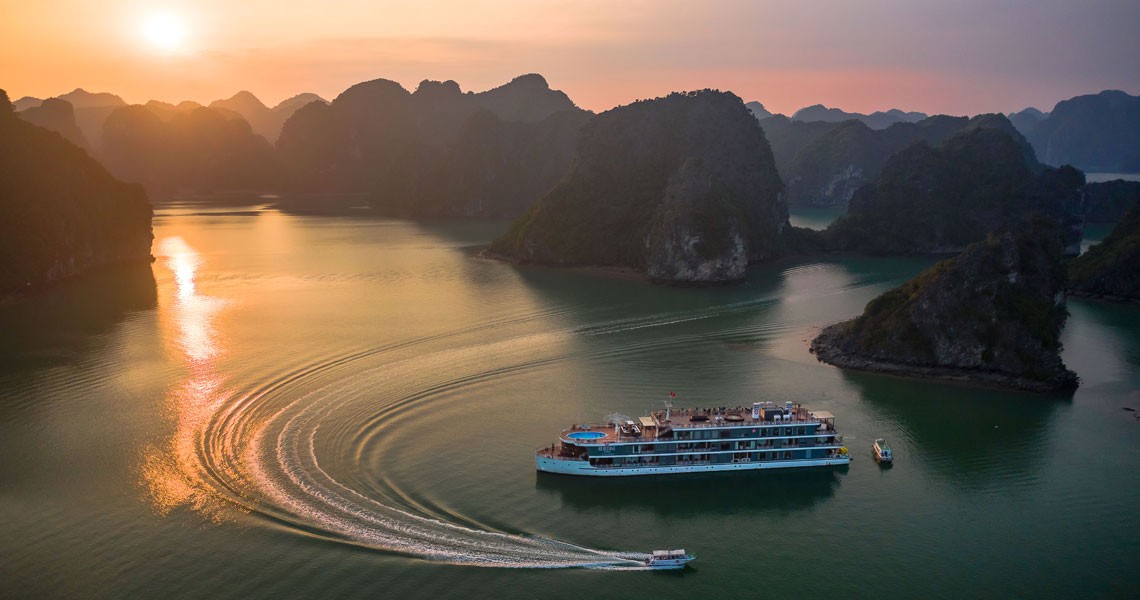 Heritage Binh Chuan Cruises
