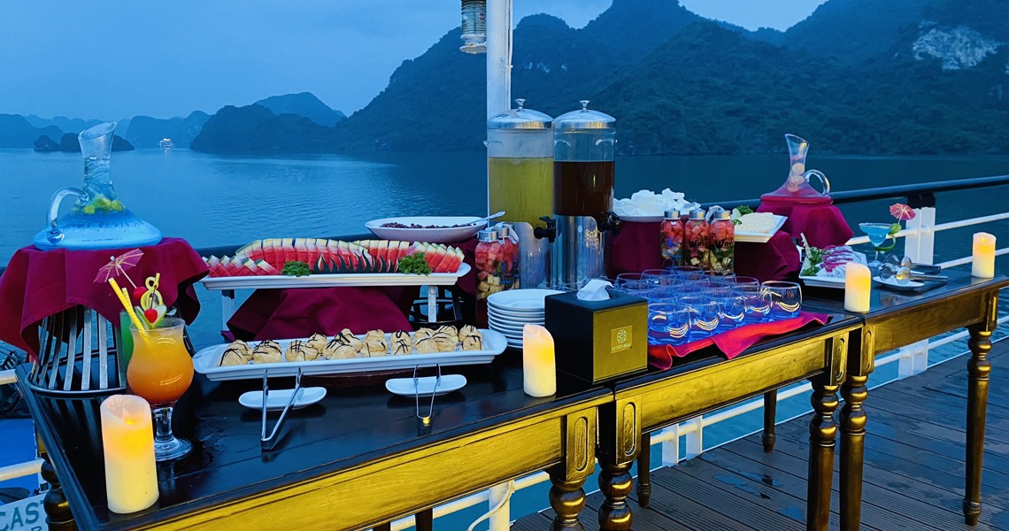 La Casta Day Cruise