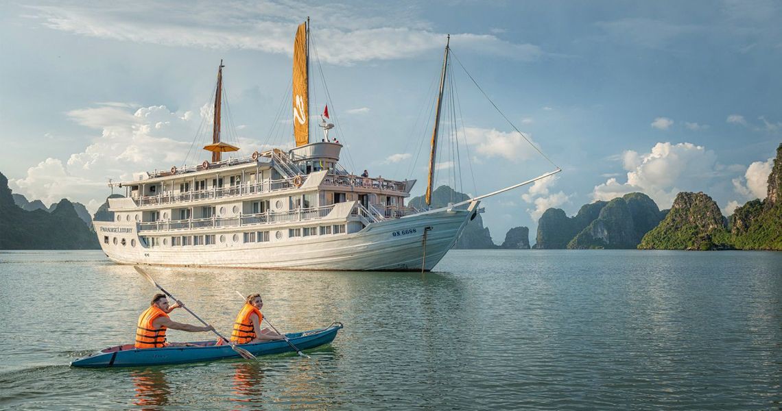 Paradise Luxury Cruise