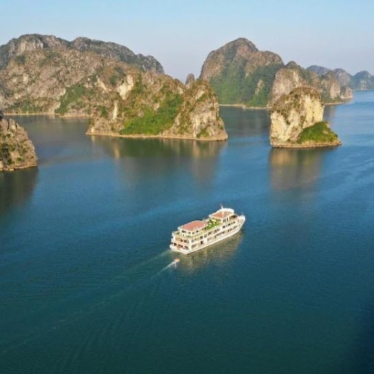 Halong Sapphire Cruise 3 Days 2 Nights