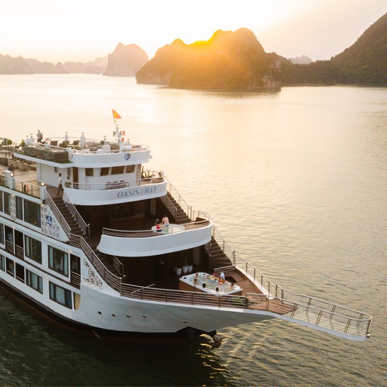 Oasis Bay Party Cruise 3 Days 2 Nights