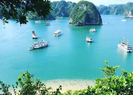Tuan Chau Port - Halong Bay - Sung Sot Cave