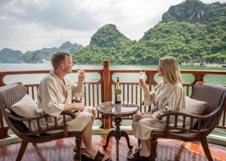 Tuan Chau Marina - Cat Ba Island & Viet Hai Village - Lan Ha Bay Mooring