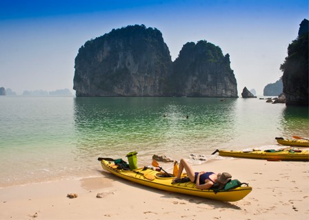 Halong Bay - Lan Ha Bay - Frog Lagoon Area (L, D)