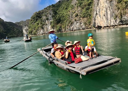 Hanoi – Explore Halong Bay – Lan Ha Bay: Discover Dark & Bright, go swimming, kayaking, and boating Cave, (L, D)