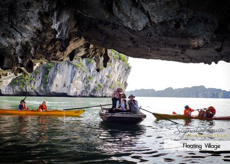 Visiting Thien Canh Son cave - Bai Tu Long Bay - Halong Bay - Hanoi (B, L)