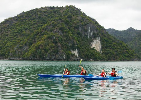 Lan Ha Bay - Halong Bay - Back to Hanoi (B, L)