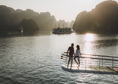 Tung Sau Pearl Farm - Cua Van Floating Village (B/L/D)