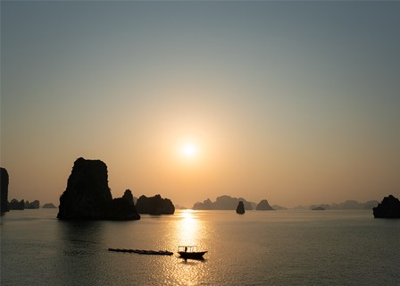 Explore Lan Ha Bay, Halong Bay and come back to Hanoi (B, L)